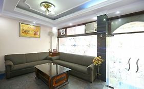 Hotel O Gold Palace